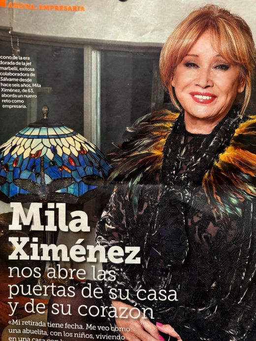 Tiffany lamps are also conquering the homes of celebrities