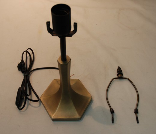 1-flammige, fünfeckige Tischmontage für Lampenschirm mit 20 cm Durchmesser