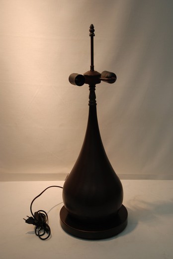 Larger iron tabletop installation 2 lights with chain for lampshade minimum diameter 40cm
