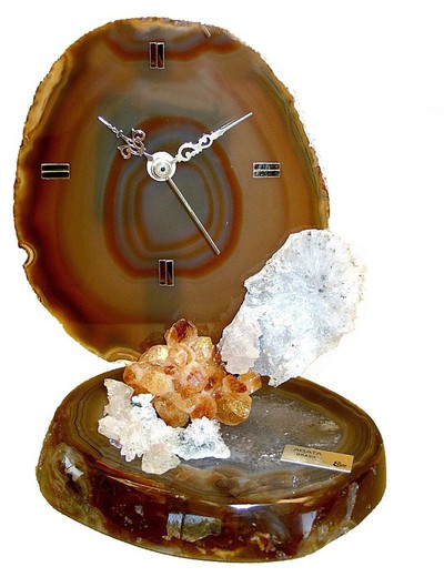 Brown agate watch on medium agate base