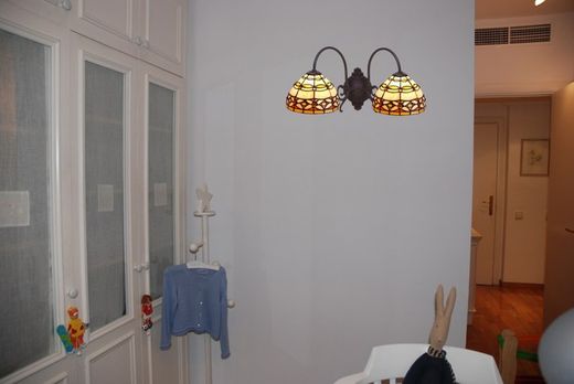 Apply 2 arms Ivory Series Tiffan and Light