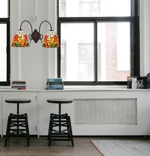 Tragen Sie 2 Arme Tiffany Series Bell Tiffan und Light auf