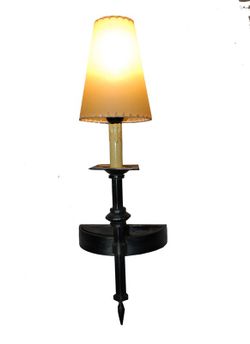 Aplique en forja artesana con pantalla pergamino