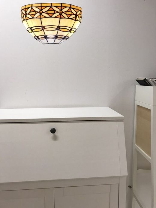 Tragen Sie Tiffan und Light Ivory Series auf