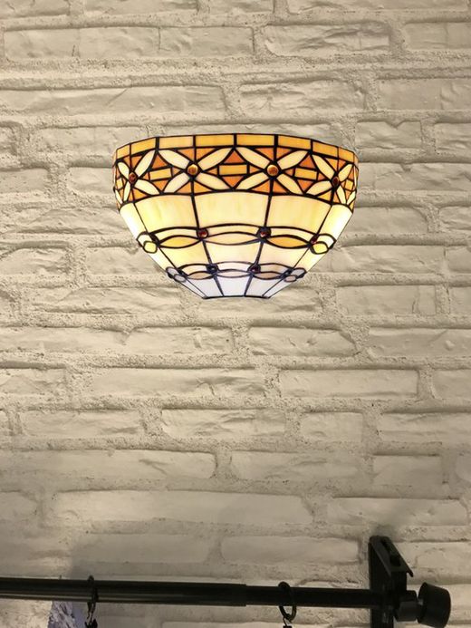 Tragen Sie Tiffan und Light Ivory Series auf