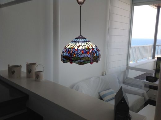 Plafonnier Tiffany avec attache câble Série Belle Epoque Diamètre 30cm Tiffan and Light