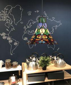 Smaller Tiffany ceiling pendant with chain diameter 35cm Butterfly Series