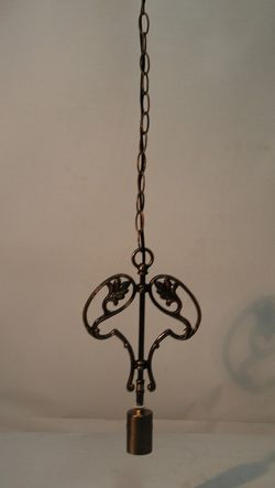 Deckeneinbau mit Gusseisenornament 1 Leuchte E27