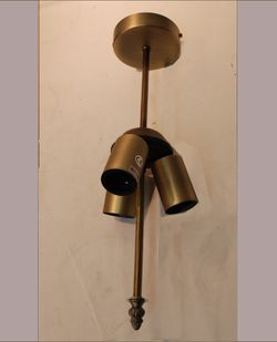 Instalación plafón bajo de techo 3 luces. Para pantallas diámetro 30cm