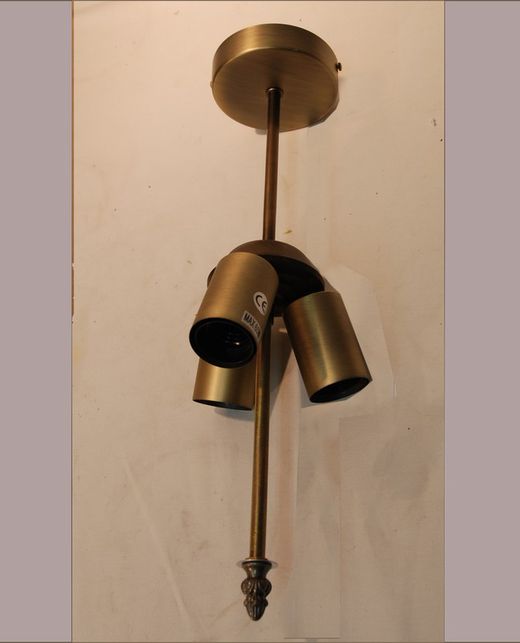 Instalación plafón bajo de techo 3 luces. Para pantallas diámetro 30cm