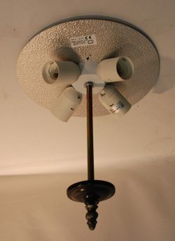 Ceiling light installation 4 lights E27