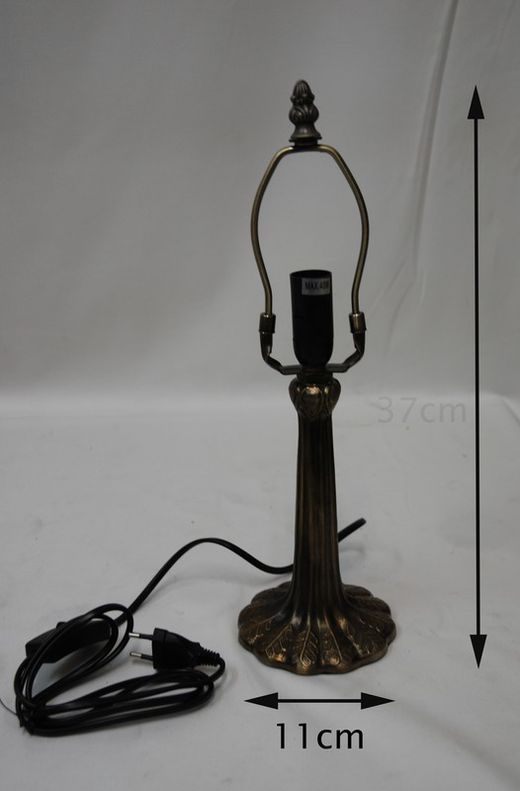 Tree tabletop installation 1 light E14 for lampshade diameter 20cm