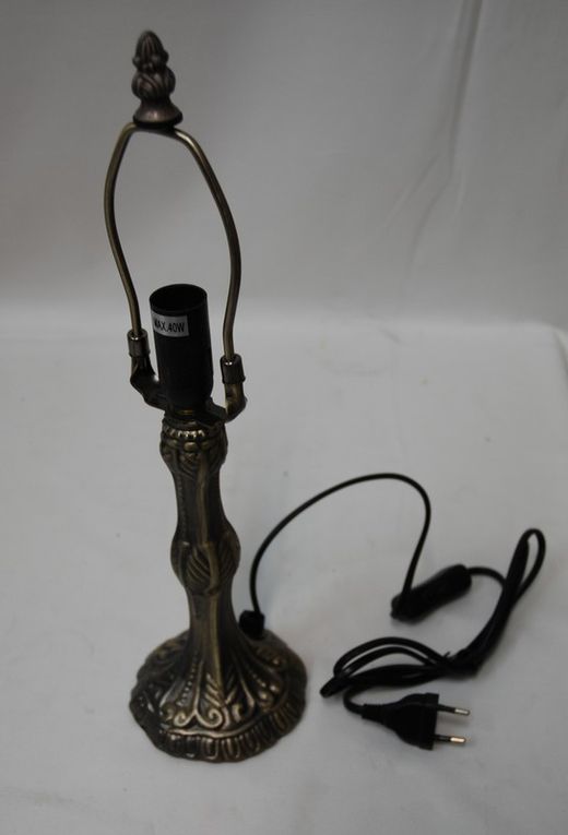 Tabletop installation rounded shape 1 light for lampshade diameter 20cm