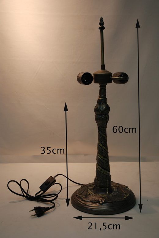 Instalación sobremesa mayor con mosaico 2 luces para pantalla diámetro 40cm