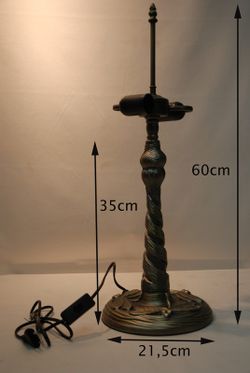 Instalación sobremesa mayor con relieve de libélulas 2 luces E27 para pantalla mínimo diámetro 40cm