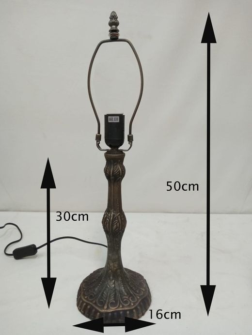 Medium tabletop installation rounded shape 1 light for lampshade diameter 30cm