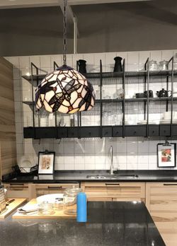 Lámpara Colgante con Cadena Tiffany Serie Pedrera Diámetro 20cm Tiffan y Luz