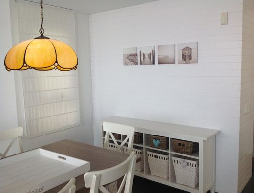 Lâmpada pendente com corrente Tiffany Series Virginia Diâmetro 45cm Tiffan e Light