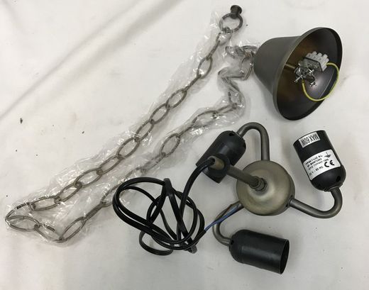 Lâmpada Pendente Tiffany Série Belle Epoque Diâmetro 40cm Tiffan e Luz