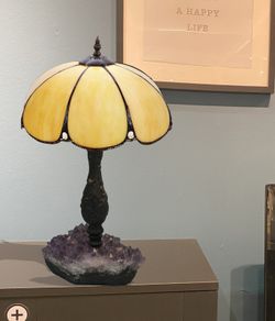 Table lamp with Amethyst stone Virginia Series diameter 30cm