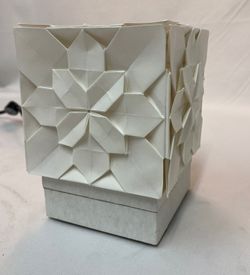 HIDRÀGEA WHITE table lamp