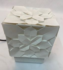 HIDRÀGEA WHITE table lamp