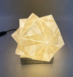 SONOBE white table lamp on parchment