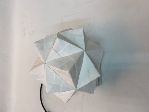 SONOBE white table lamp on parchment