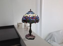 Lámpara De Sobremesa base con cuarzo amatista Tiffany Serie Belle Epoque Diámetro 30cm Tiffan y Luz