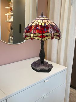 Base Tischlampe mit Amethystquarz Tiffany Belle Rouge Serie Durchmesser 30cm Tiffan und Licht