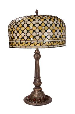 Table Lamp frame with red glass opaline Tiffany Queen Series Diameter 45m Tiffan and Light