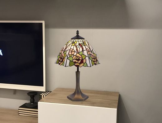 Tiffany portable table lamp diameter 30cm Tiffan and light