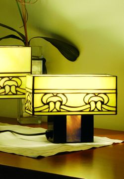 Table Lamp Series Athena Tiffan and Light