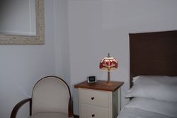 Tischleuchte Serie Belle Rouge Baumsockel Durchmesser 20cm Tiffan und Licht