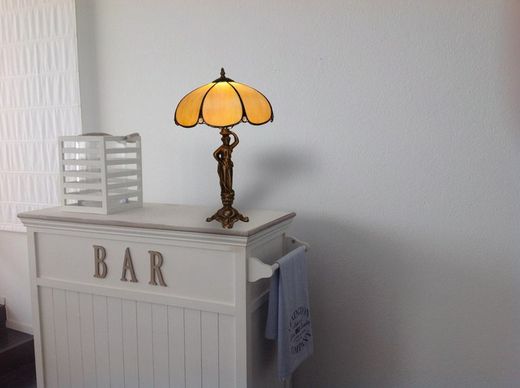 Tiffany Table Lamp with Figure Series Virginia Diameter 30cm Tiffan and Light