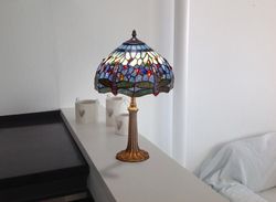 Tiffany Tischlampe Serie Belle Epoque Durchmesser 30cm Tiffan und Licht