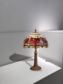 Tiffany Tischlampe Serie Belle Rouge Durchmesser 30cm Tiffan und Licht