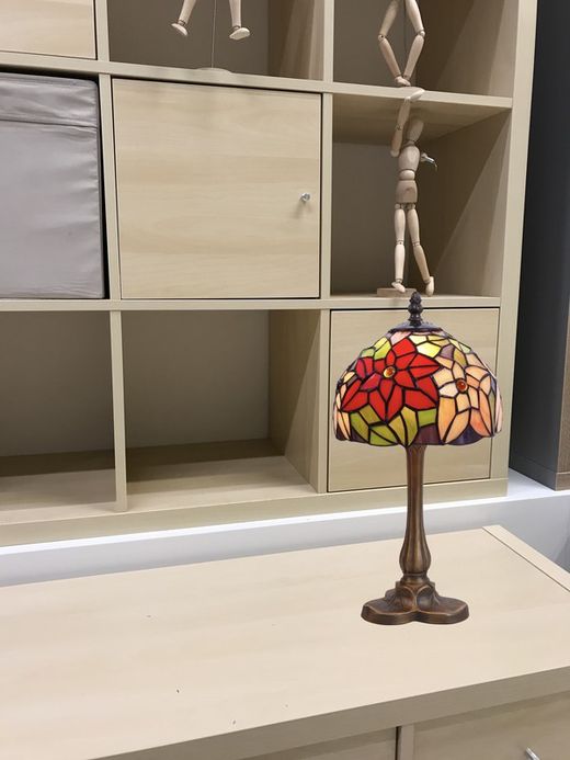 Tiffany Table Lamp Series Güell Diameter 20cm Tiffan and Light