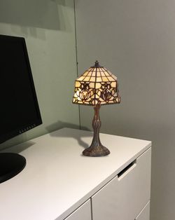 Tiffany Table Lamp Series Hexa Diameter 20cm Tiffan and Light