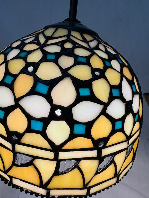 Tiffany Table Lamp Queen Series Diameter 20cm Tiffan and Light