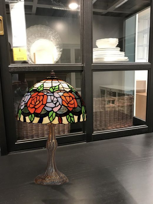 Tiffany Table Lamp Series Rosy Diameter 20cm Tiffan and Light