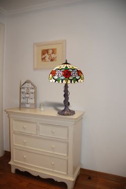 Tiffany Table Lamp Series Rosy Diameter 40cm Tiffan and Light