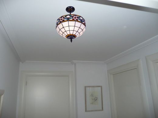 Low Ceiling Lamp Tiffany Series Museum diameter 30cm Tiffan and Light