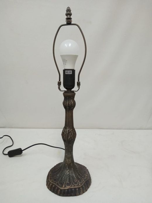 Foma base table lamp with Tiffany lampshade diameter 30cm