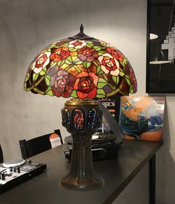 Foma base table lamp with Tiffany lampshade diameter 20cm