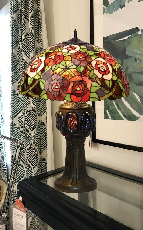 Foma base table lamp with Tiffany lampshade diameter 20cm