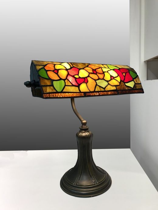 Sobremesa despacho banker pantalla Tiffany Serie Gaudi