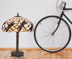 Größere Basis Tischlampe mit Pates Tiffany Durchmesser 45cm Pedrera Serie